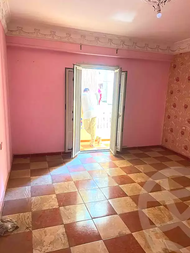 https://aqarmap.com.eg/ar/listing/7169029-for-sale-alexandria-sydy-bshr-sydy-bshr-qbly-el-quds-st