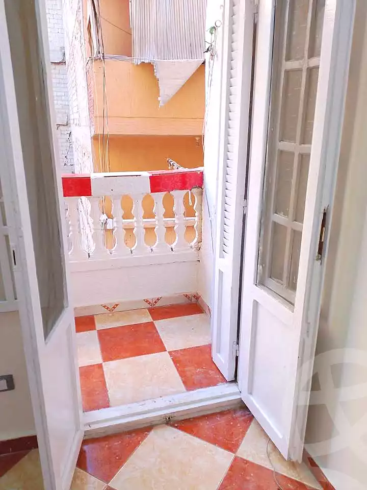 https://aqarmap.com.eg/en/listing/7169236-for-sale-alexandria-new-miami-street-10