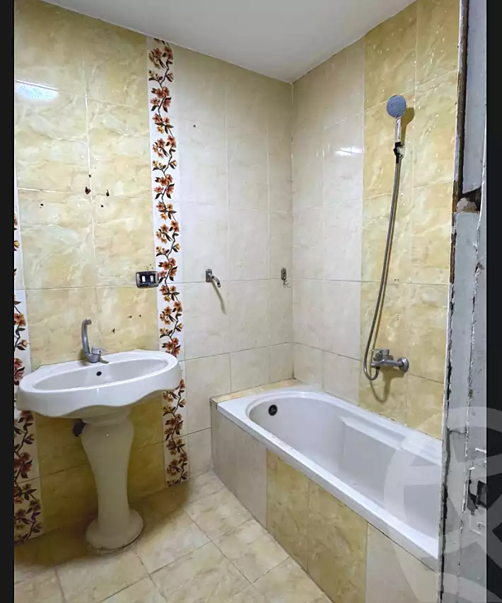 https://aqarmap.com.eg/ar/listing/7170130-for-sale-cairo-nozha-2-imam-malek-st