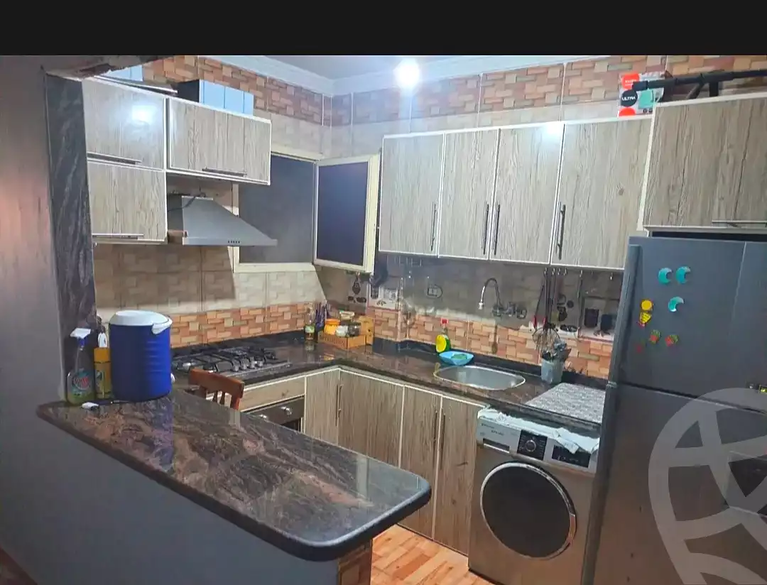 https://aqarmap.com.eg/ar/listing/7170181-for-sale-alexandria-al-agamy-lbytsh-shahr-al-assal-st