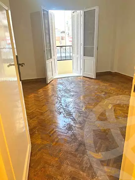https://aqarmap.com.eg/en/listing/7170271-for-sale-alexandria-fleming