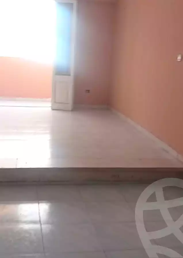 https://aqarmap.com.eg/ar/listing/7170342-for-sale-alexandria-al-agamy-el-hanouvel