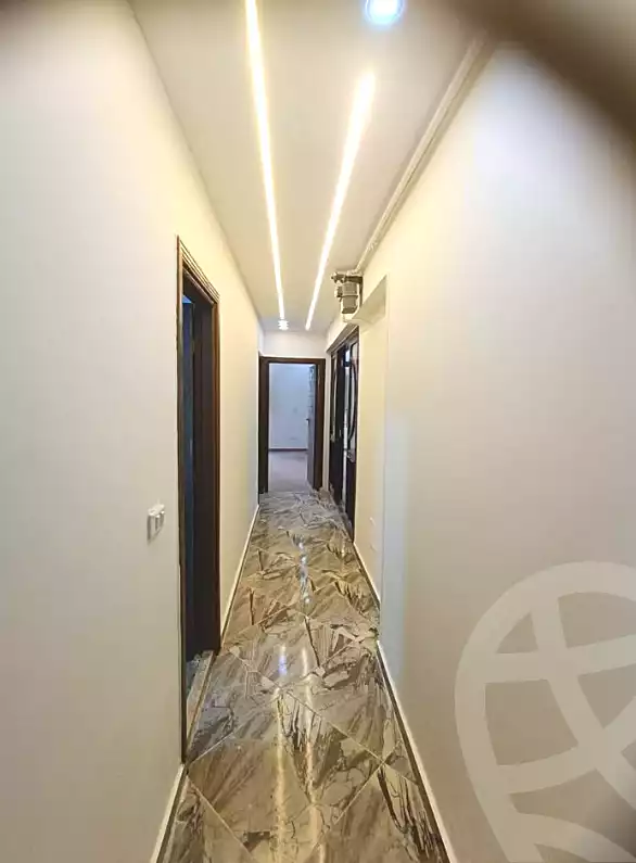https://aqarmap.com.eg/ar/listing/7170354-for-sale-alexandria-miami