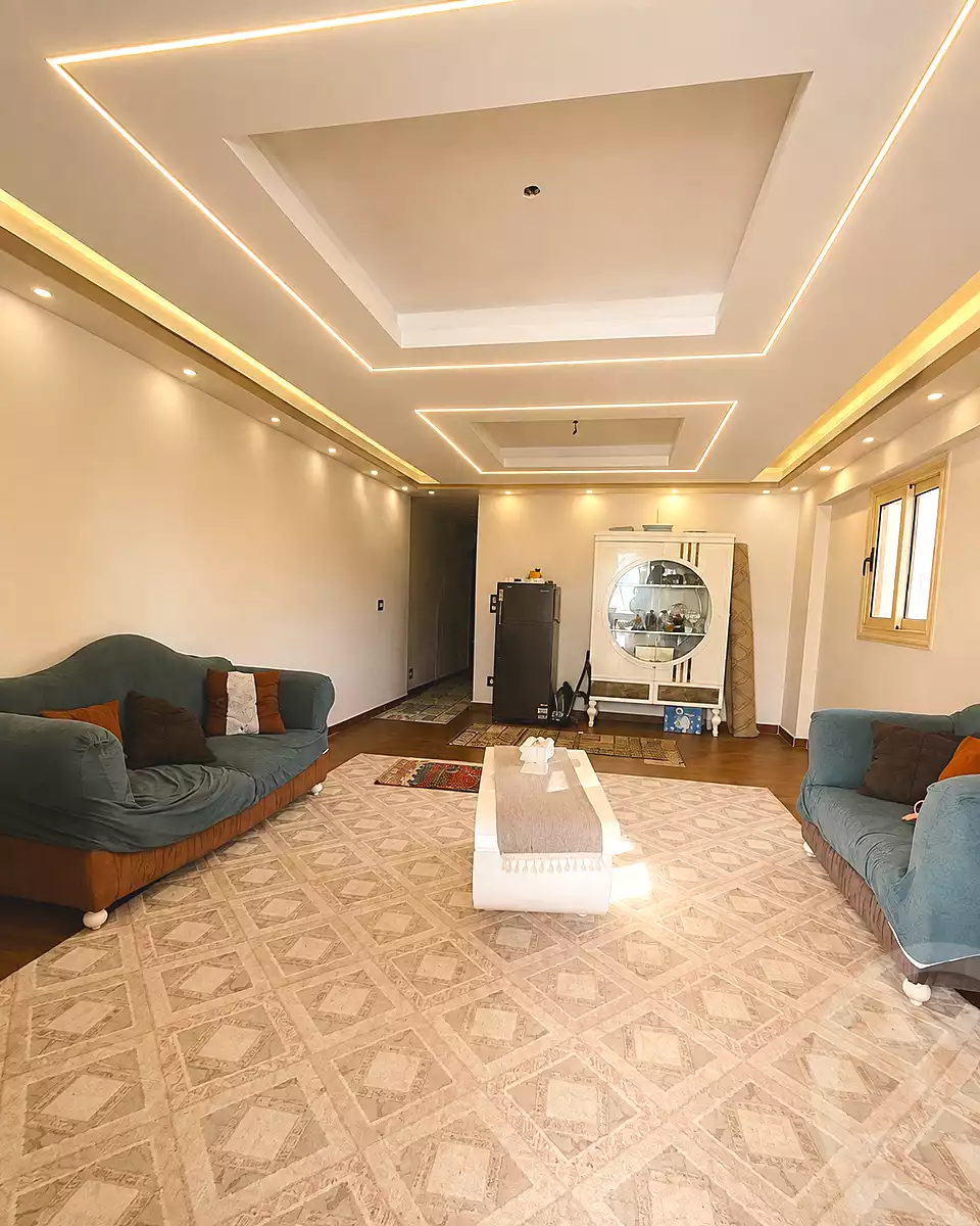 https://aqarmap.com.eg/ar/listing/7170359-for-sale-alexandria-al-agamy-lbytsh-mohamed-el-fardi-st