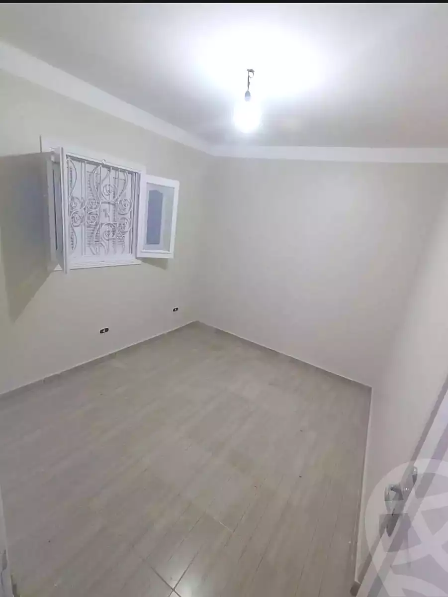 https://aqarmap.com.eg/ar/listing/7170466-for-sale-alexandria-al-agamy-el-hanouvel-yathreb-st