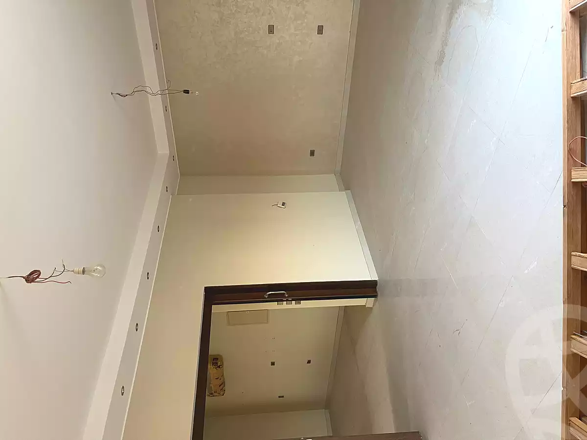 https://aqarmap.com.eg/en/listing/7170781-for-rent-cairo-new-cairo-first-settlement-mhwr-mstfy-kml