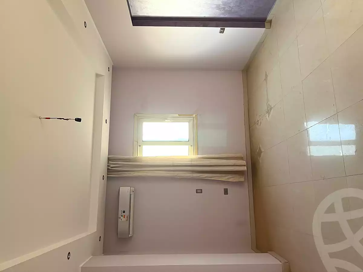 https://aqarmap.com.eg/en/listing/7170781-for-rent-cairo-new-cairo-first-settlement-mhwr-mstfy-kml