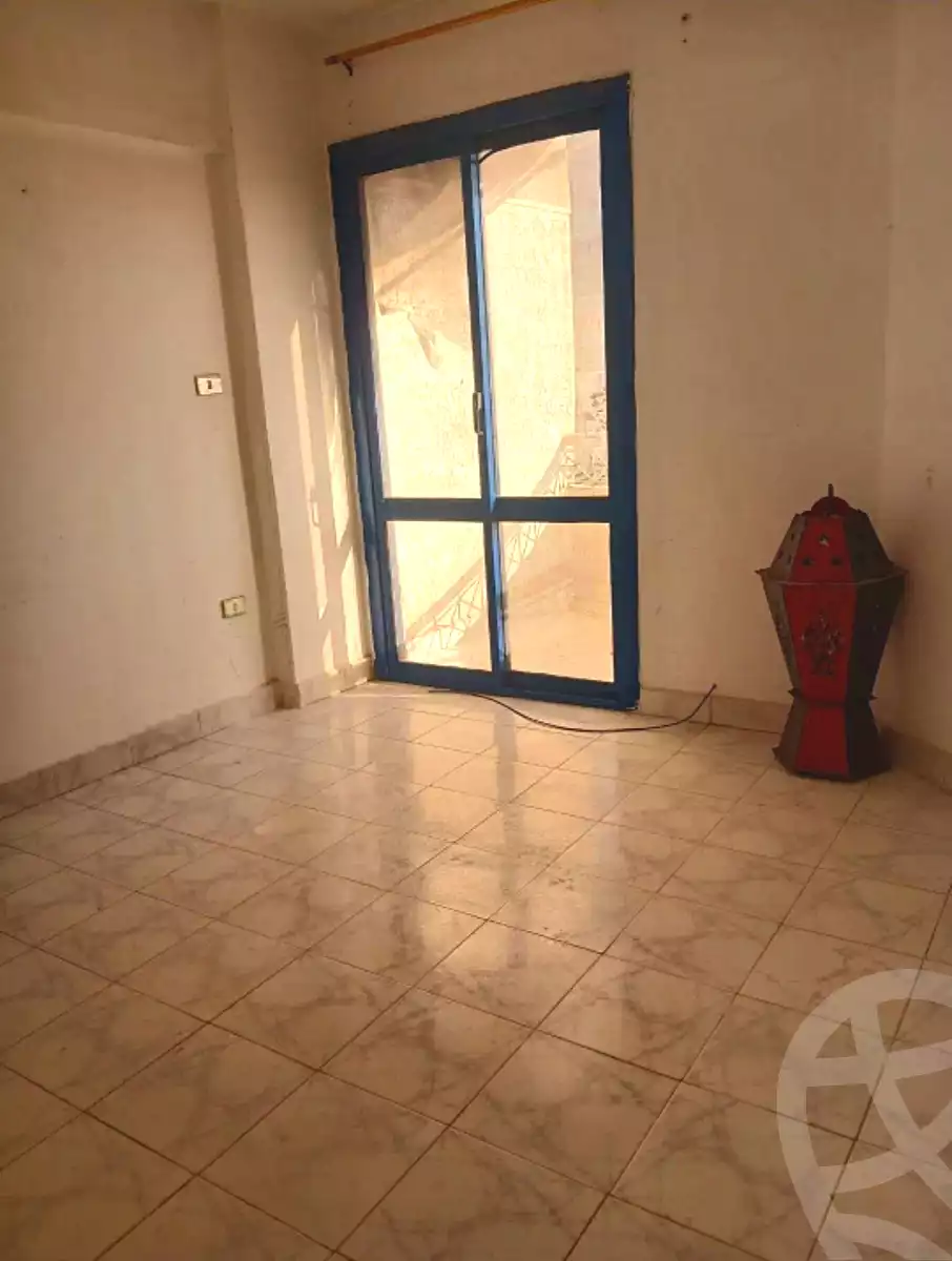 https://aqarmap.com.eg/ar/listing/7170825-for-sale-alexandria-al-agamy-el-hanouvel
