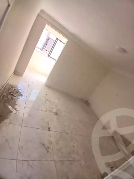 https://aqarmap.com.eg/en/listing/7170844-for-sale-alexandria-el-asafra-l-sfr-qbly-othman-ibn-affan-st