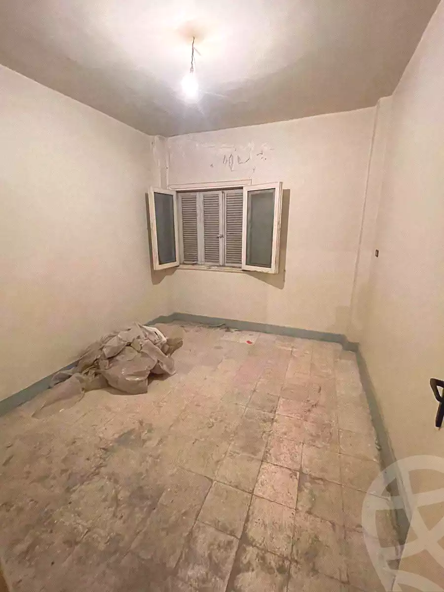 https://aqarmap.com.eg/ar/listing/7171006-for-sale-alexandria-al-agamy-lbytsh-al-andalous-wa-al-hgaz-st