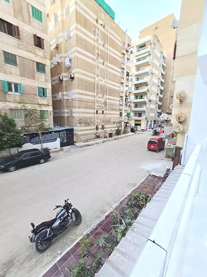https://aqarmap.com.eg/ar/listing/7171032-for-sale-alexandria-al-agamy-shataa-el-nakheel
