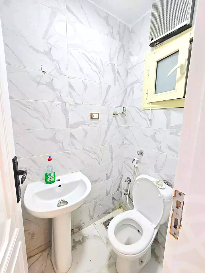 https://aqarmap.com.eg/ar/listing/7171032-for-sale-alexandria-al-agamy-shataa-el-nakheel