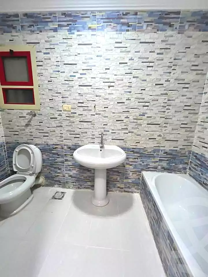 https://aqarmap.com.eg/en/listing/7171052-for-sale-alexandria-al-agamy-shataa-el-nakheel