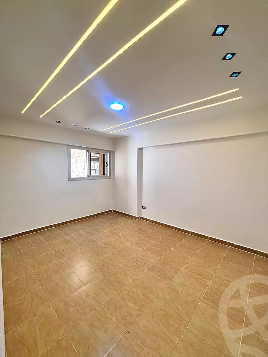 https://aqarmap.com.eg/en/listing/7171062-for-sale-alexandria-el-asafra-shr-45