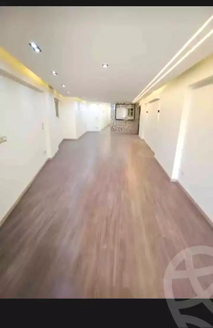 https://aqarmap.com.eg/ar/listing/7171074-for-sale-alexandria-miami-mahmoud-el-isawy-st