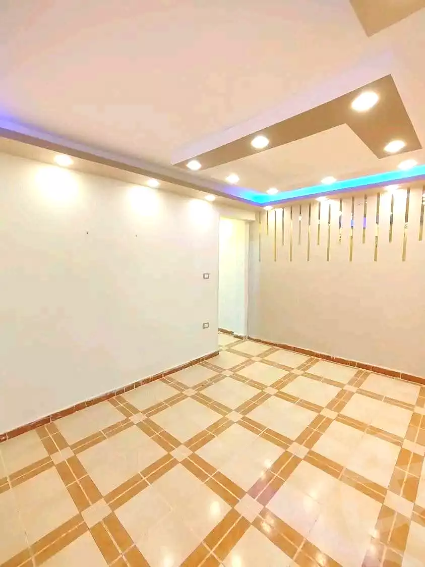 https://aqarmap.com.eg/ar/listing/7171189-for-sale-alexandria-lsywf-el-falki