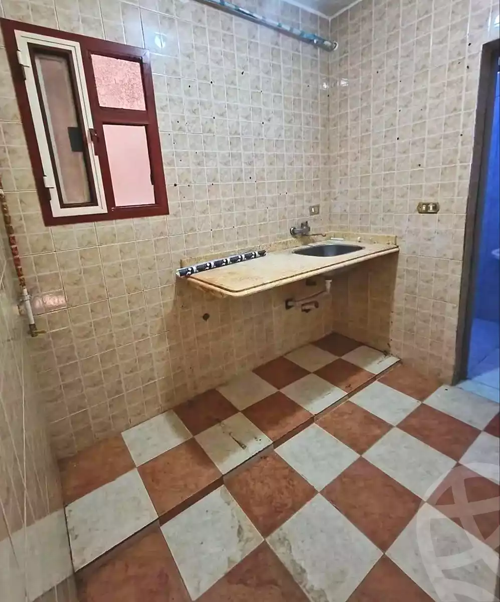 https://aqarmap.com.eg/en/listing/7171199-for-sale-alexandria-lsywf-el-falki