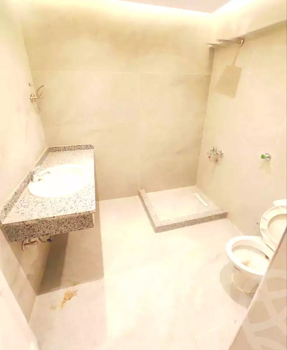 https://aqarmap.com.eg/ar/listing/7171216-for-sale-alexandria-sydy-bshr-sydy-bshr-bhry-khalil-hamada-st