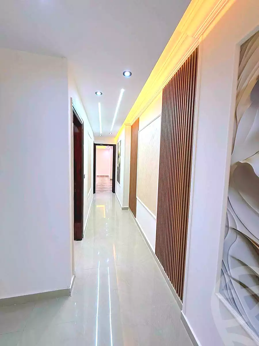https://aqarmap.com.eg/ar/listing/7171288-for-sale-alexandria-sydy-bshr-sydy-bshr-bhry