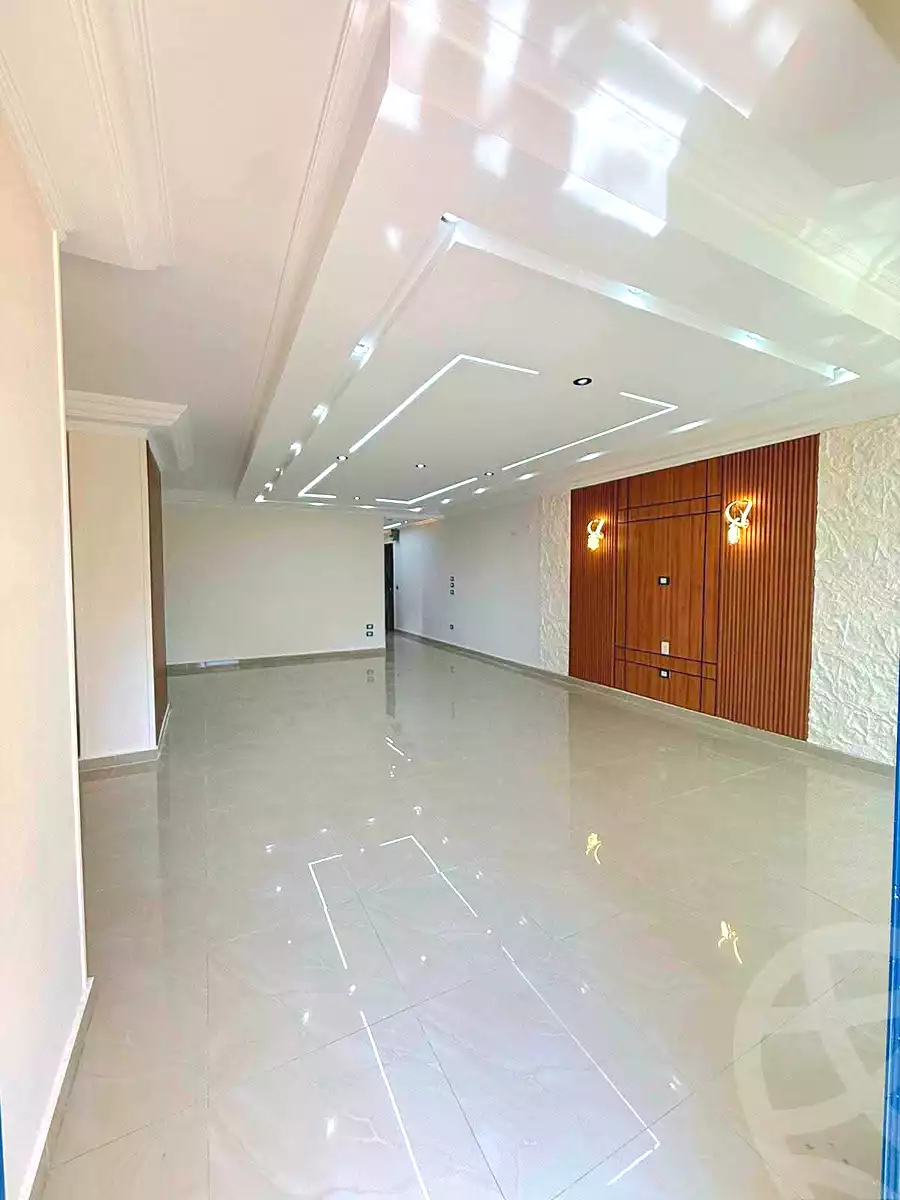 https://aqarmap.com.eg/ar/listing/7171288-for-sale-alexandria-sydy-bshr-sydy-bshr-bhry