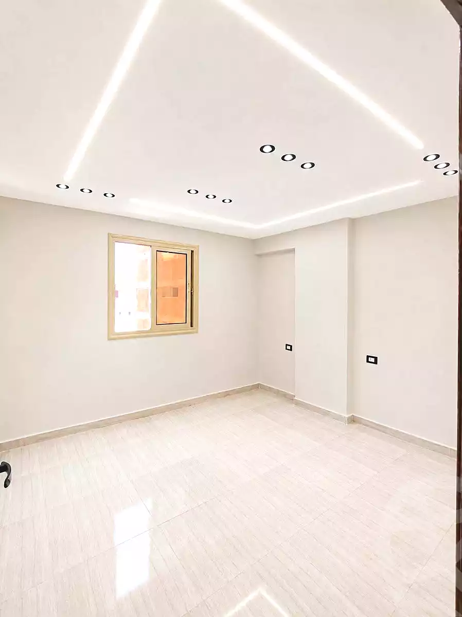 https://aqarmap.com.eg/en/listing/7171418-for-sale-alexandria-al-agamy-lbytsh-shahr-al-assal-st