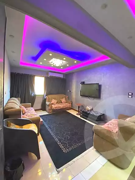 https://aqarmap.com.eg/ar/listing/7171743-for-sale-cairo-helwan-helwan-el-sharkeya-heidar-st