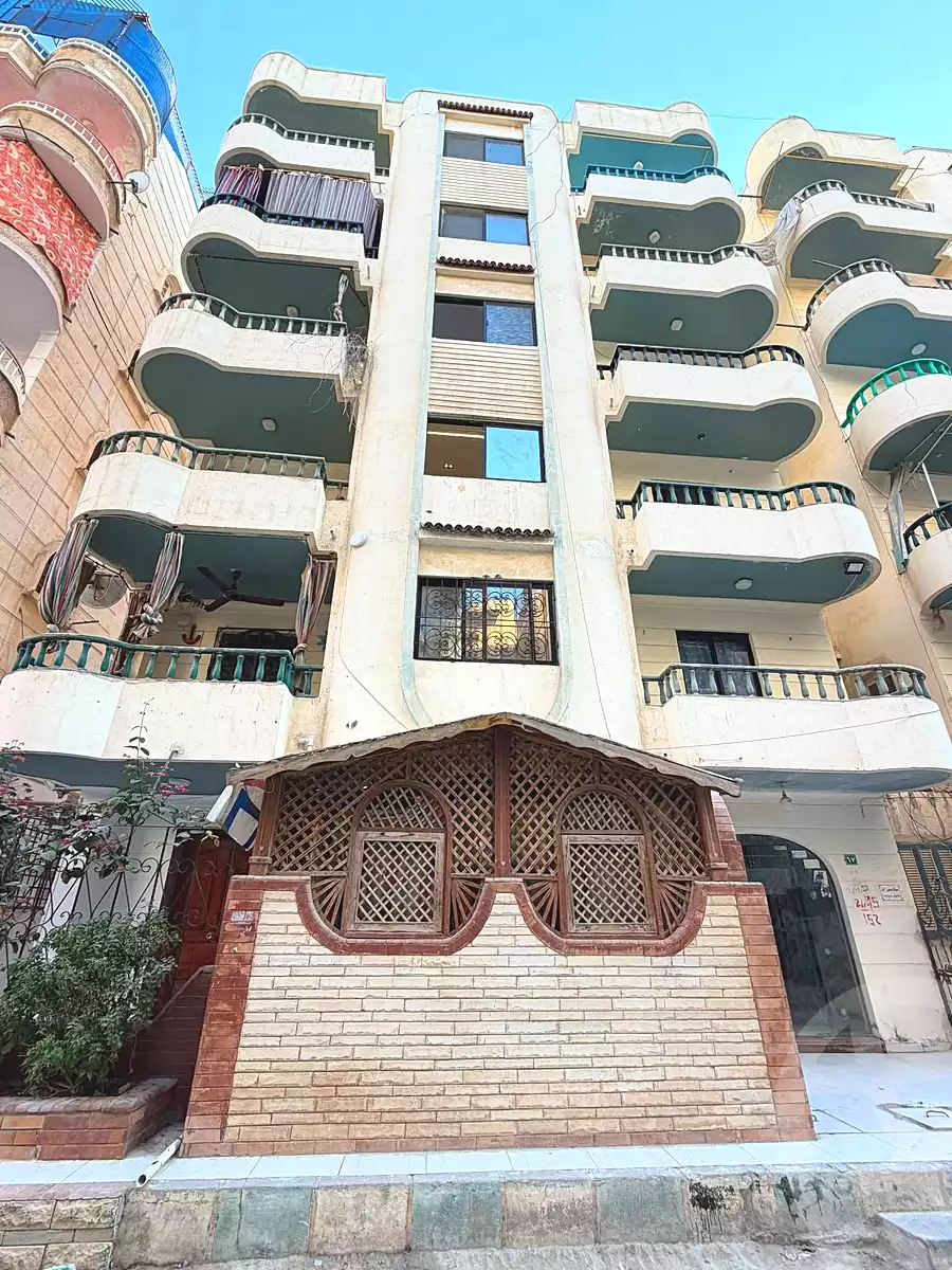 https://aqarmap.com.eg/ar/listing/7171821-for-sale-alexandria-al-agamy-shataa-el-nakheel