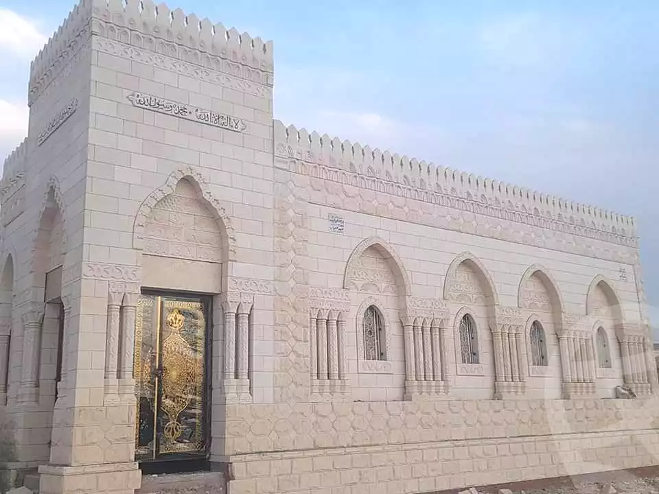 https://aqarmap.com.eg/en/listing/7171987-for-sale-cairo-6th-of-october-el-wahatt-road