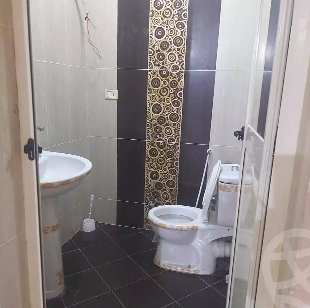 https://aqarmap.com.eg/ar/listing/7172012-for-sale-alexandria-el-asafra-ahmed-tiesser-st