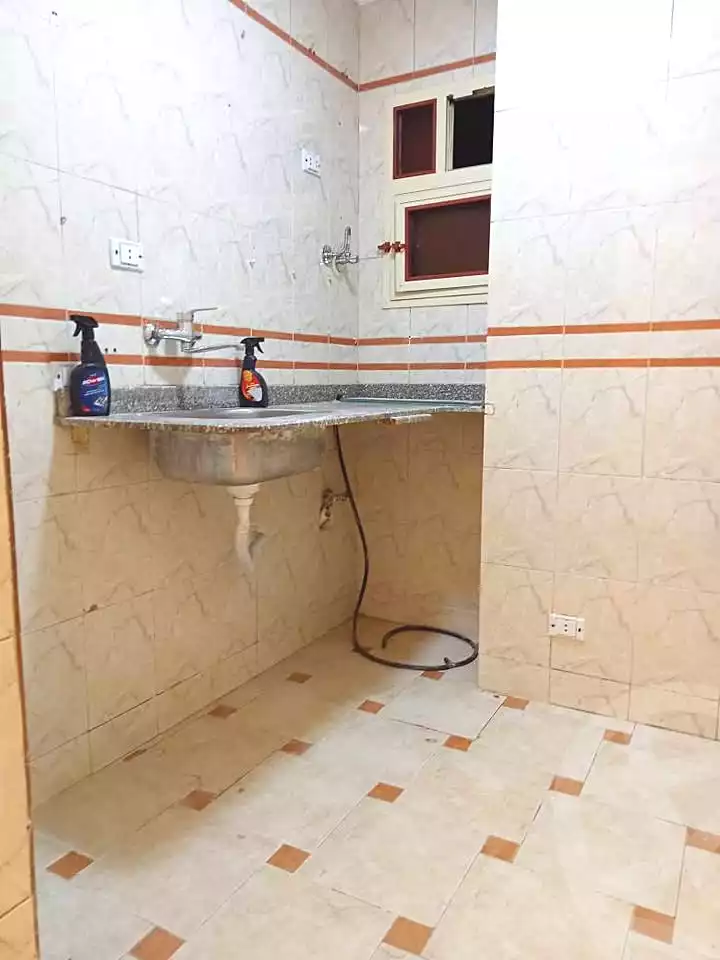 https://aqarmap.com.eg/en/listing/7172086-for-sale-alexandria-sydy-bshr-sydy-bshr-bhry-khalil-hamada-st
