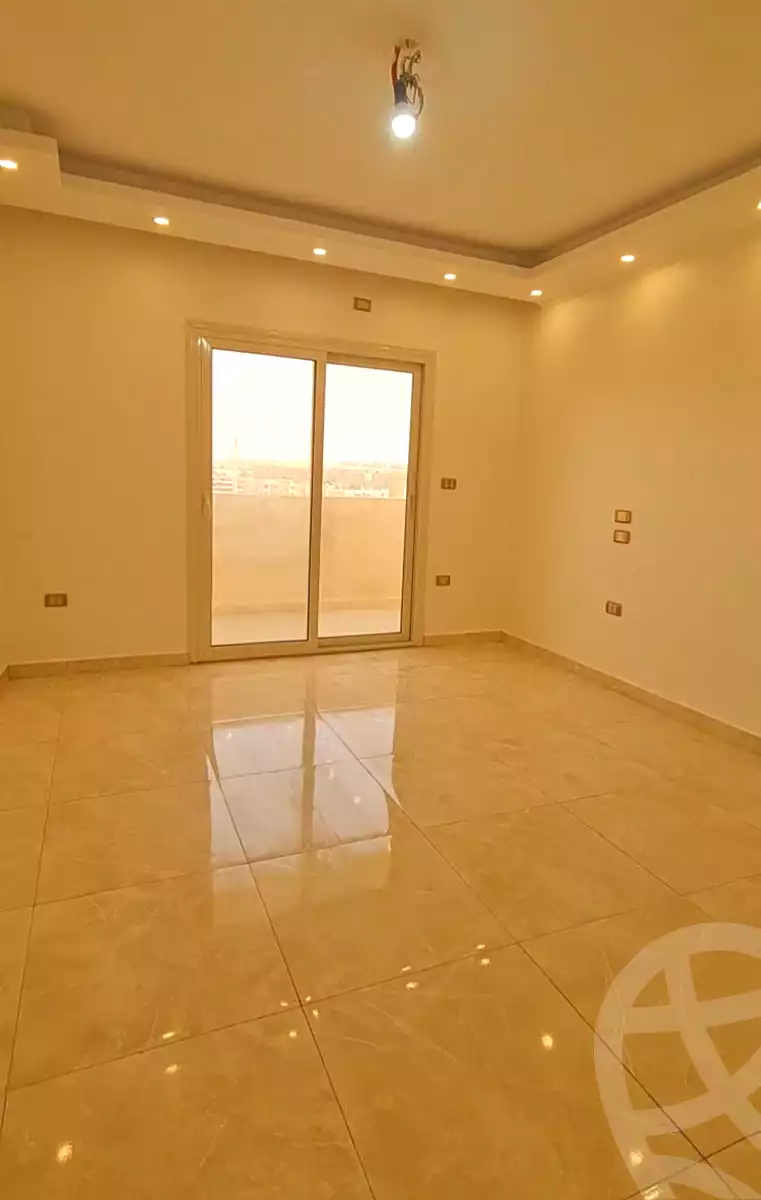 https://aqarmap.com.eg/ar/listing/7172270-for-sale-cairo-15th-of-may-mjwr-4-shr-khld-bn-lwlyd