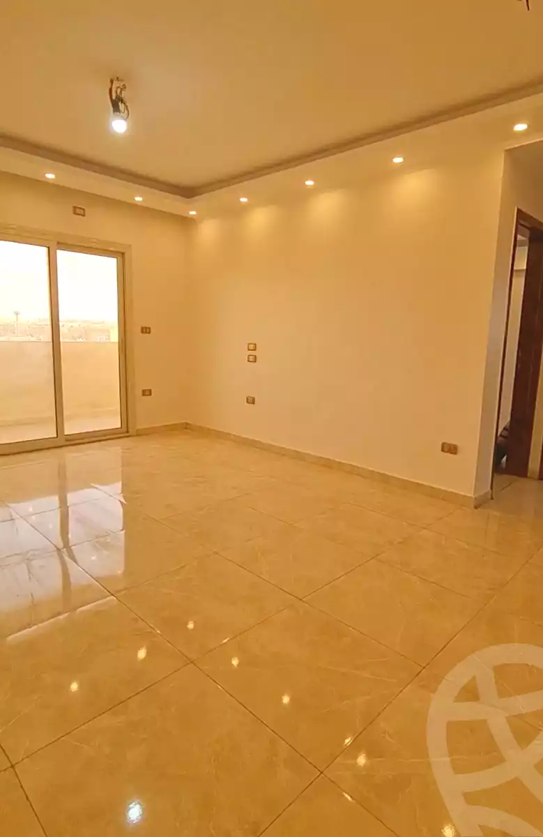 https://aqarmap.com.eg/ar/listing/7172270-for-sale-cairo-15th-of-may-mjwr-4-shr-khld-bn-lwlyd