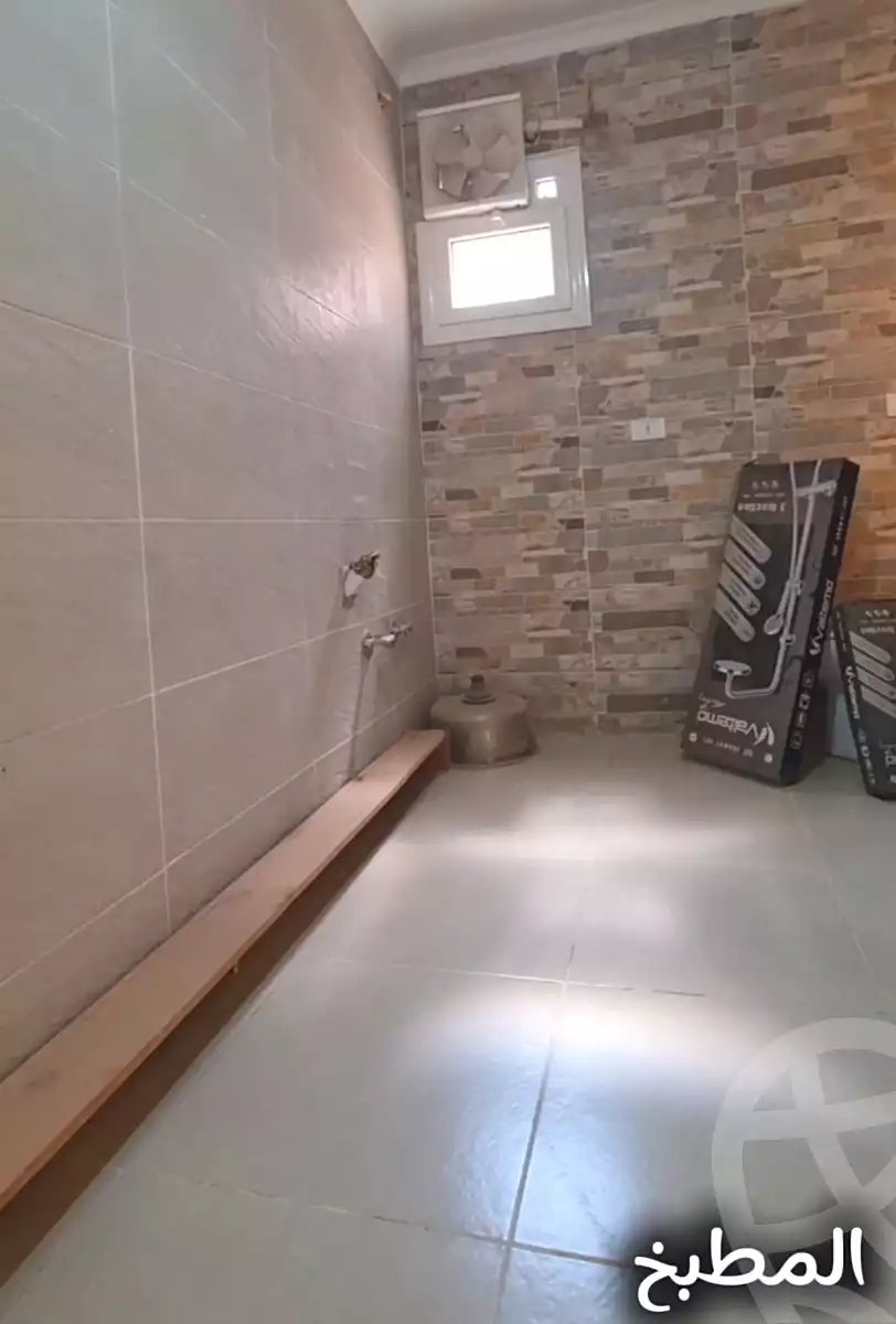 https://aqarmap.com.eg/ar/listing/7172270-for-sale-cairo-15th-of-may-mjwr-4-shr-khld-bn-lwlyd