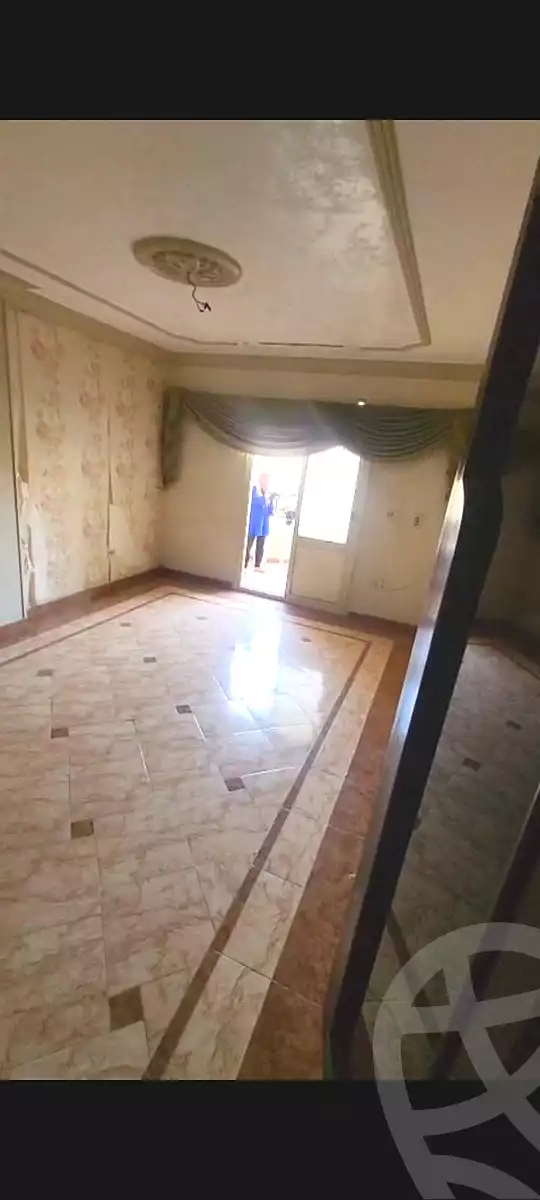 https://aqarmap.com.eg/ar/listing/7172319-for-sale-cairo-helwan-helwan-el-sharkeya-abd-el-rahman-pasha-st
