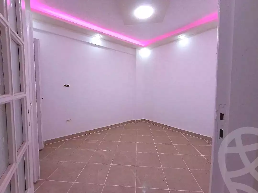 https://aqarmap.com.eg/ar/listing/7172386-for-sale-alexandria-al-agamy-shataa-el-nakheel