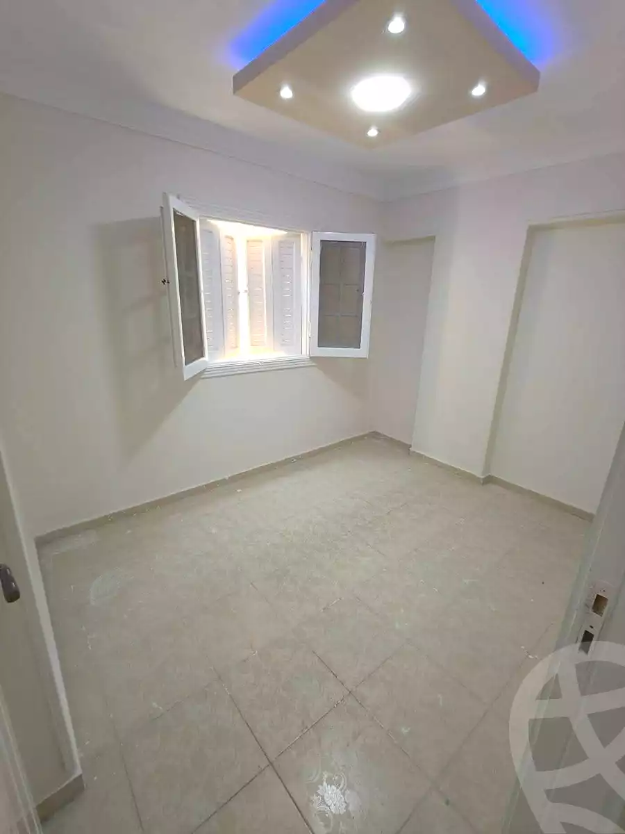 https://aqarmap.com.eg/ar/listing/7172565-for-sale-alexandria-lsywf-el-falki