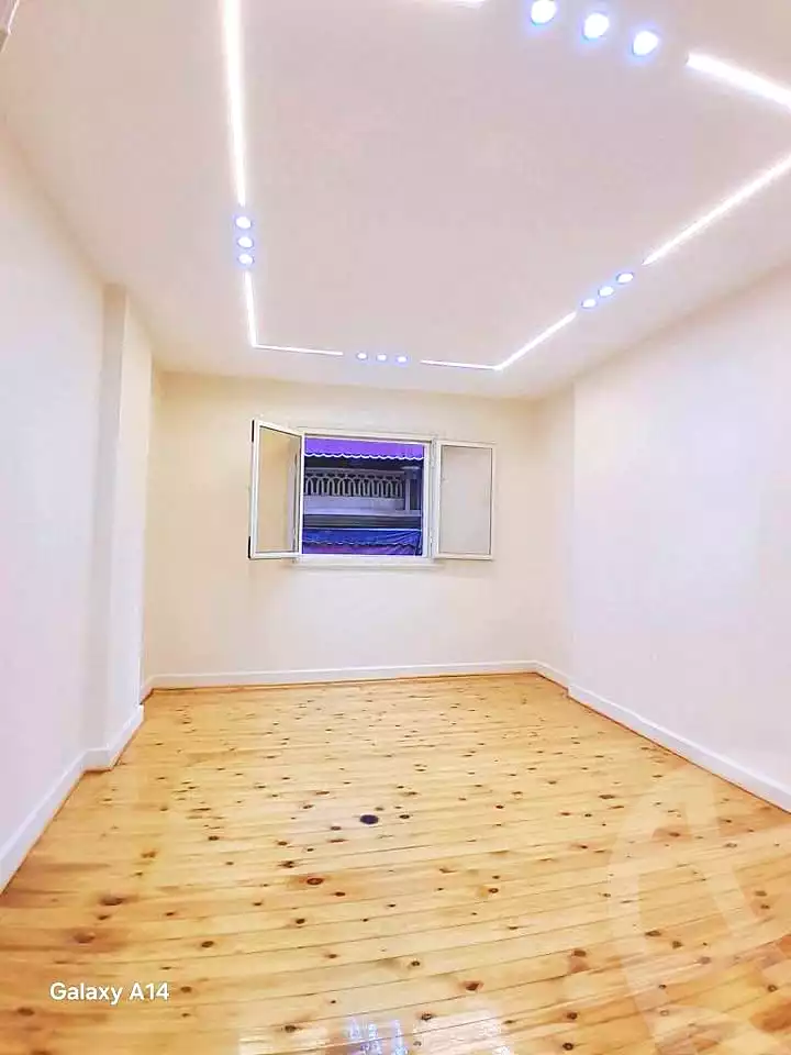 https://aqarmap.com.eg/ar/listing/7172606-for-sale-alexandria-miami-shr-jml-bd-lnsr
