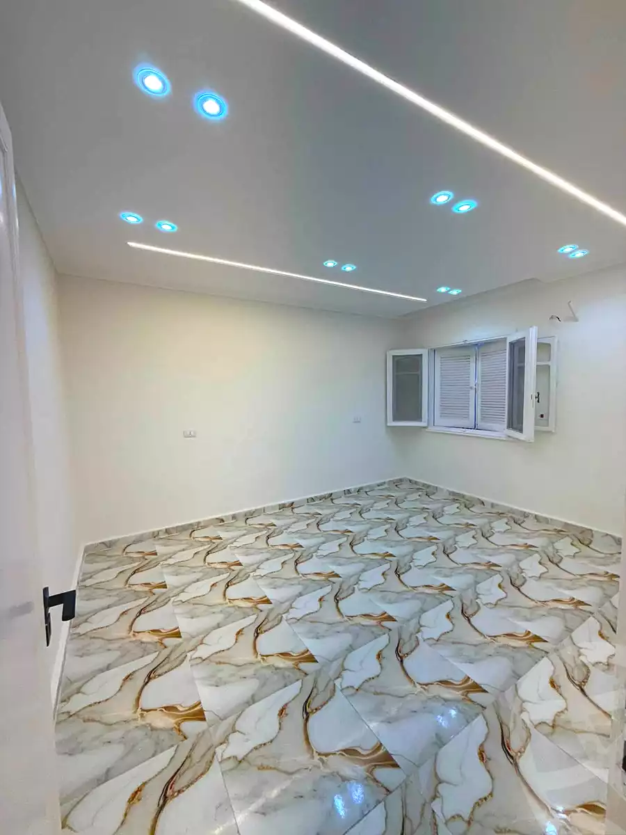 https://aqarmap.com.eg/ar/listing/7172738-for-sale-alexandria-miami-el-gaish-rd-st