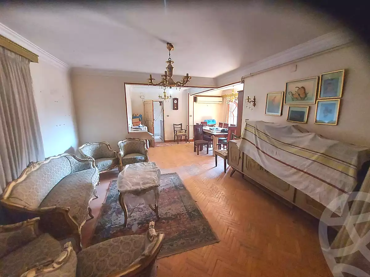 https://aqarmap.com.eg/ar/listing/7172839-for-sale-cairo-helwan-helwan-el-sharkeya-mostafa-safwat-st