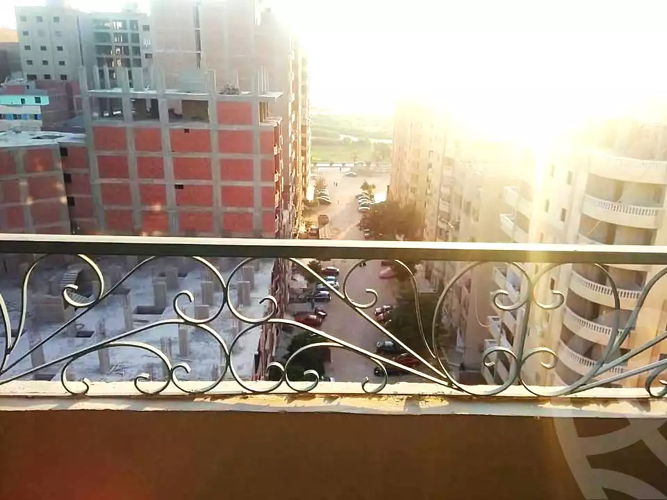 https://aqarmap.com.eg/ar/listing/7172966-for-sale-cairo-helwan-hadayek-helwan-el-khashab-canal