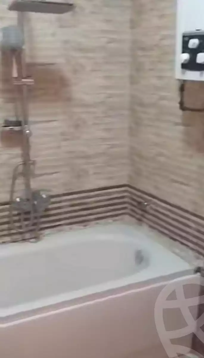https://aqarmap.com.eg/ar/listing/7173018-for-sale-cairo-el-zaytun-lzytwn-lshrqy-toman-bai-st