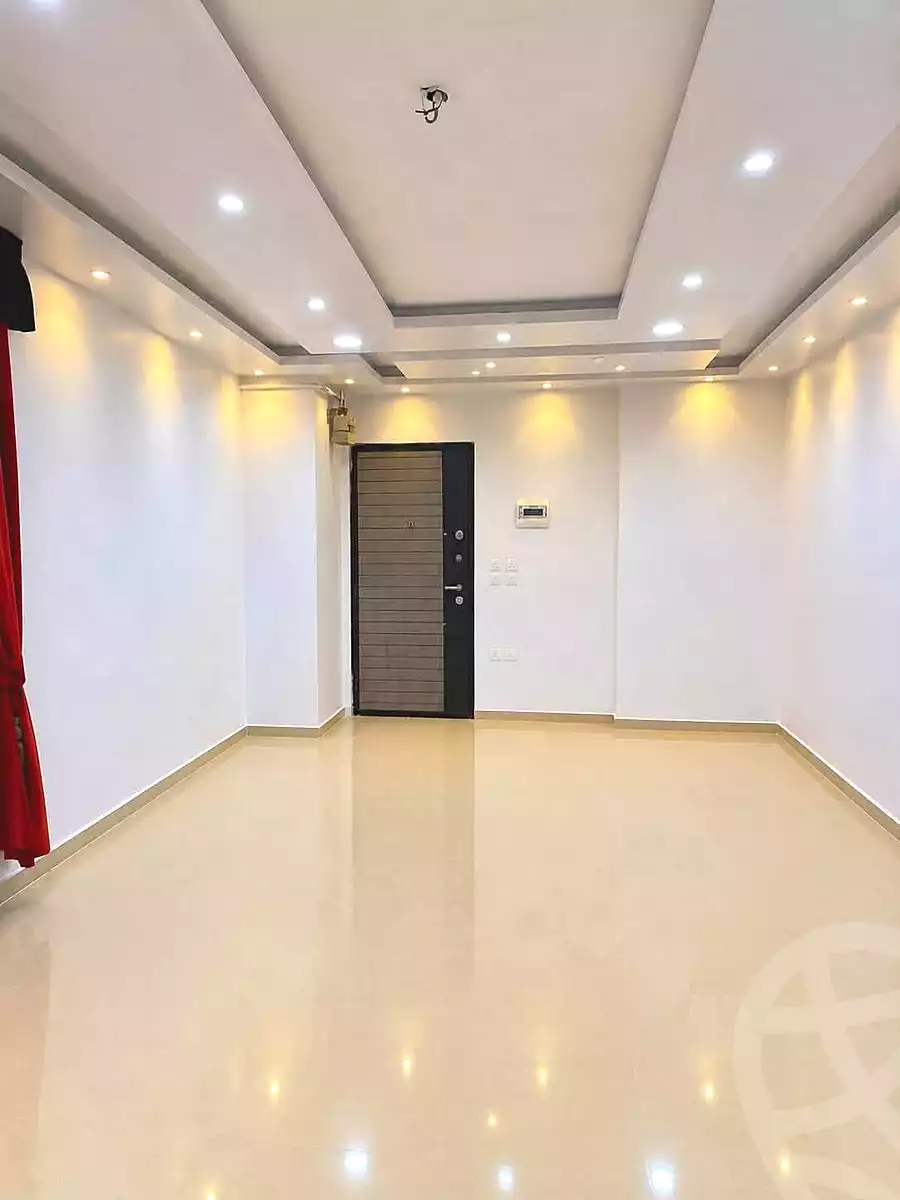 https://aqarmap.com.eg/ar/listing/7173059-for-sale-cairo-helwan-helwan-el-sharkeya-omar-ibn-abd-el-aziz-st