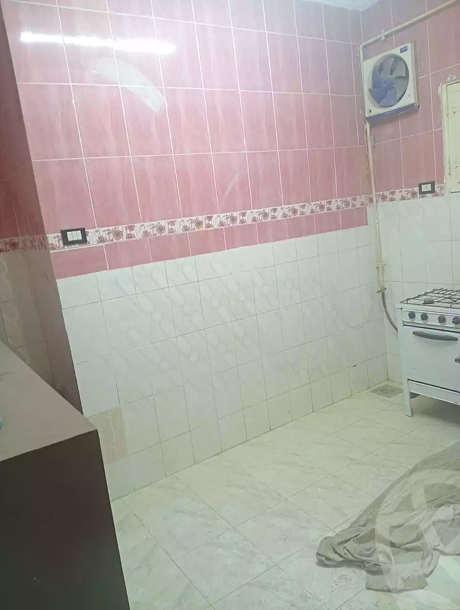 https://aqarmap.com.eg/ar/listing/7173068-for-sale-cairo-helwan-helwan-el-sharkeya-zaki-hawas-st