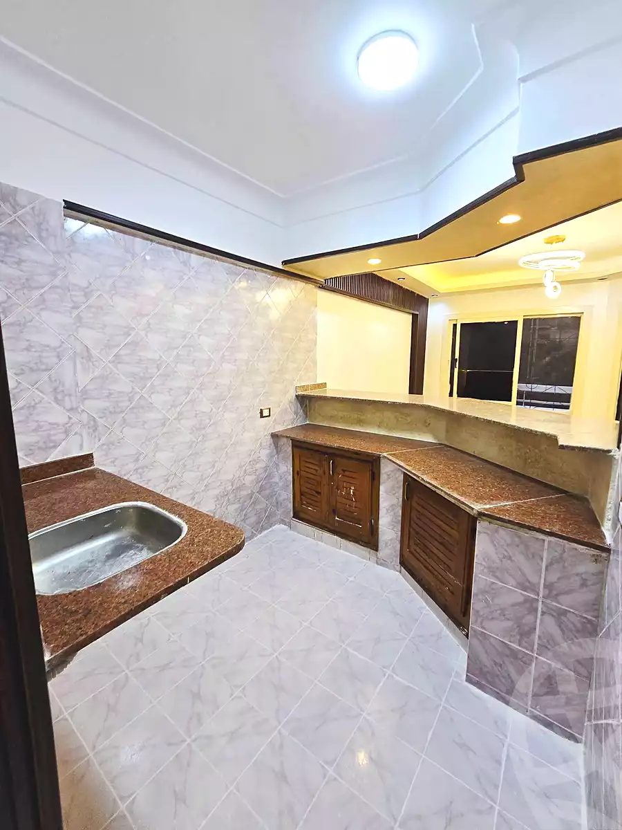 https://aqarmap.com.eg/ar/listing/7173080-for-sale-alexandria-al-agamy-shataa-el-nakheel