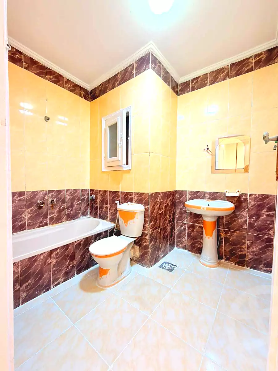 https://aqarmap.com.eg/ar/listing/7173081-for-sale-alexandria-al-agamy