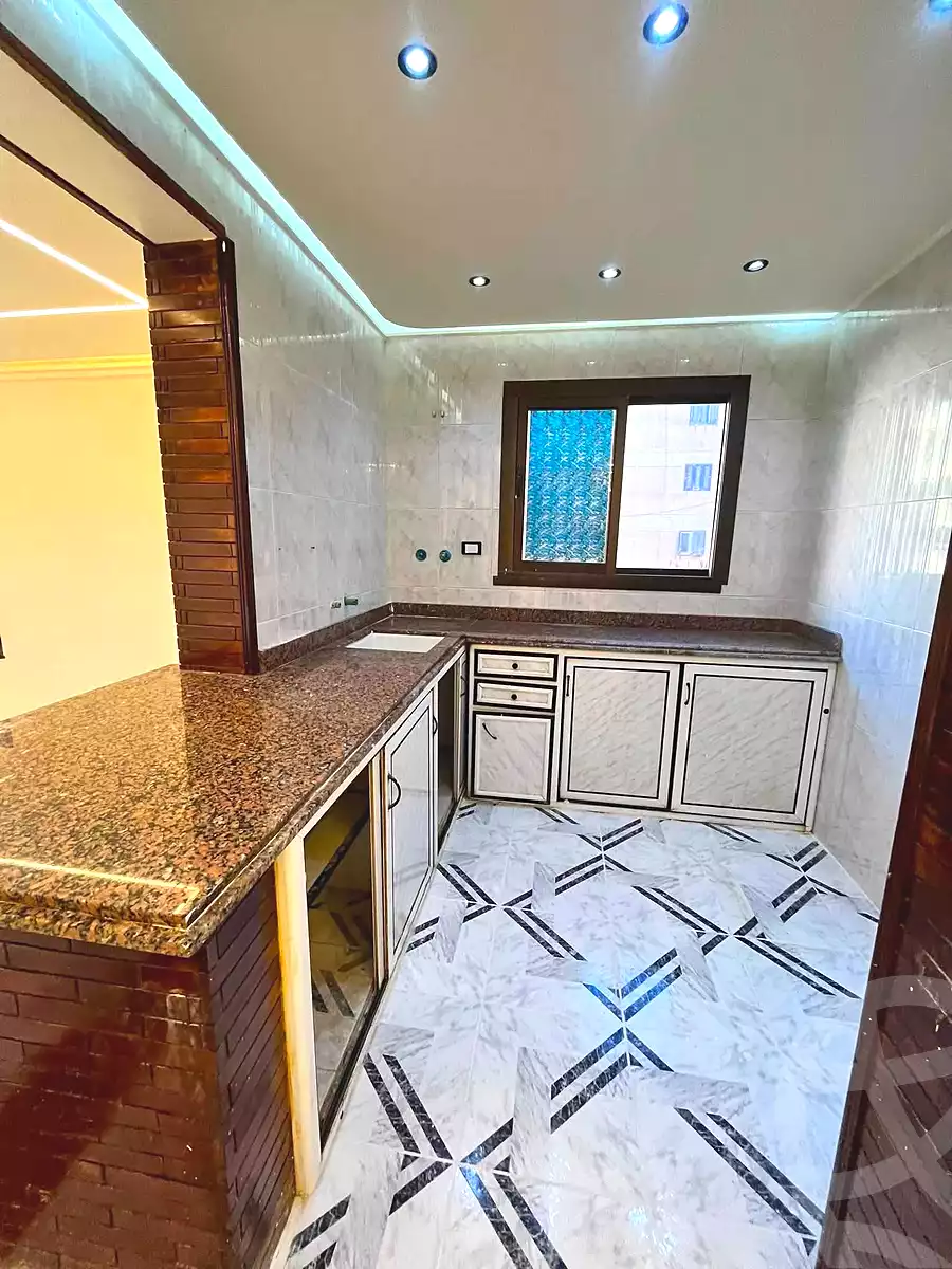 https://aqarmap.com.eg/en/listing/7173079-for-sale-alexandria-al-agamy-shataa-el-nakheel