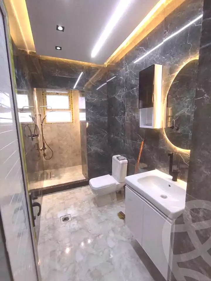 https://aqarmap.com.eg/ar/listing/7173093-for-sale-alexandria-al-agamy-lbytsh-shahr-al-assal-st