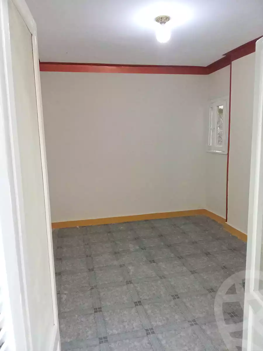 https://aqarmap.com.eg/en/listing/7173108-for-sale-alexandria-al-agamy-el-hanouvel