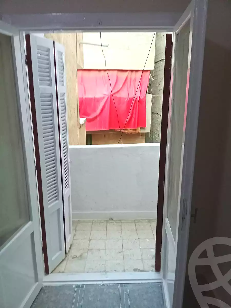 https://aqarmap.com.eg/en/listing/7173108-for-sale-alexandria-al-agamy-el-hanouvel