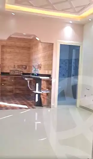 https://aqarmap.com.eg/ar/listing/7173118-for-rent-alexandria-al-agamy-bw-ywsf